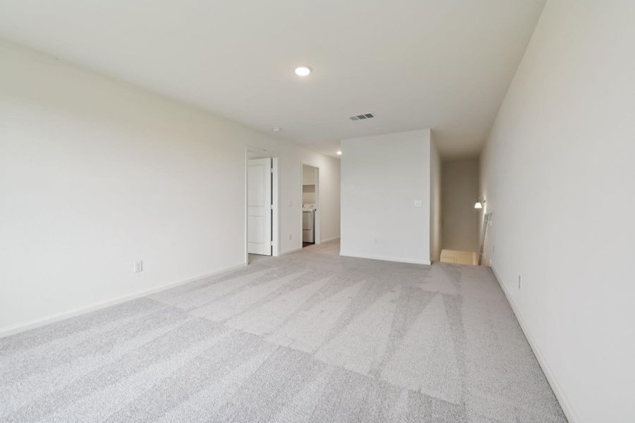 Spacious, unfurnished interior of a new home in Sunset Oaks, Maxwell (Image 21). Spacious, unfurnished interior of a new home in Sunset Oaks, Maxwell (Image 21).