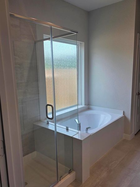 Furnished interior view inside a new home in Barton Creek Ranch, Conroe (Image 9).