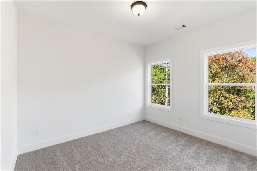 Spacious, unfurnished interior of a new home in , Cartersville (Image 27).