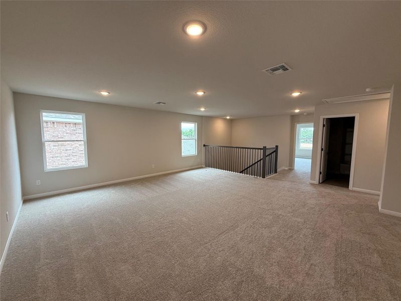 Spacious, unfurnished interior of a new home in Berry Creek Highlands, Georgetown (Image 22). Spacious, unfurnished interior of a new home in Berry Creek Highlands, Georgetown (Image 22).