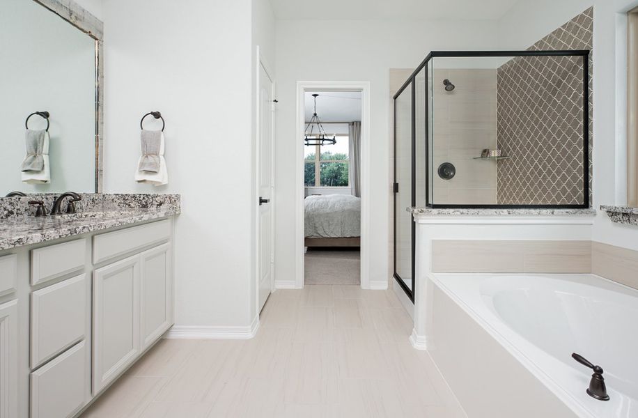 Thames Master Bath