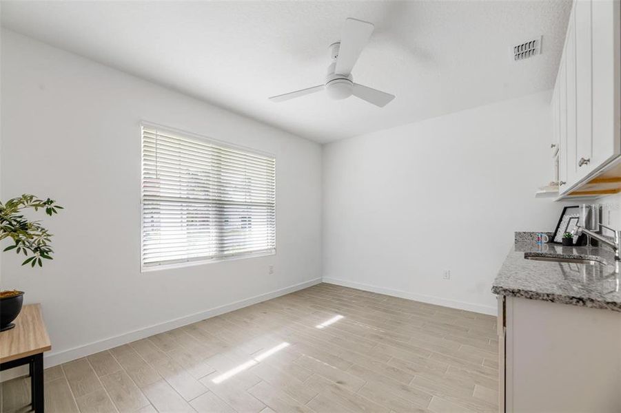 Spacious, unfurnished interior of a new home in , Palm Coast (Image 23).