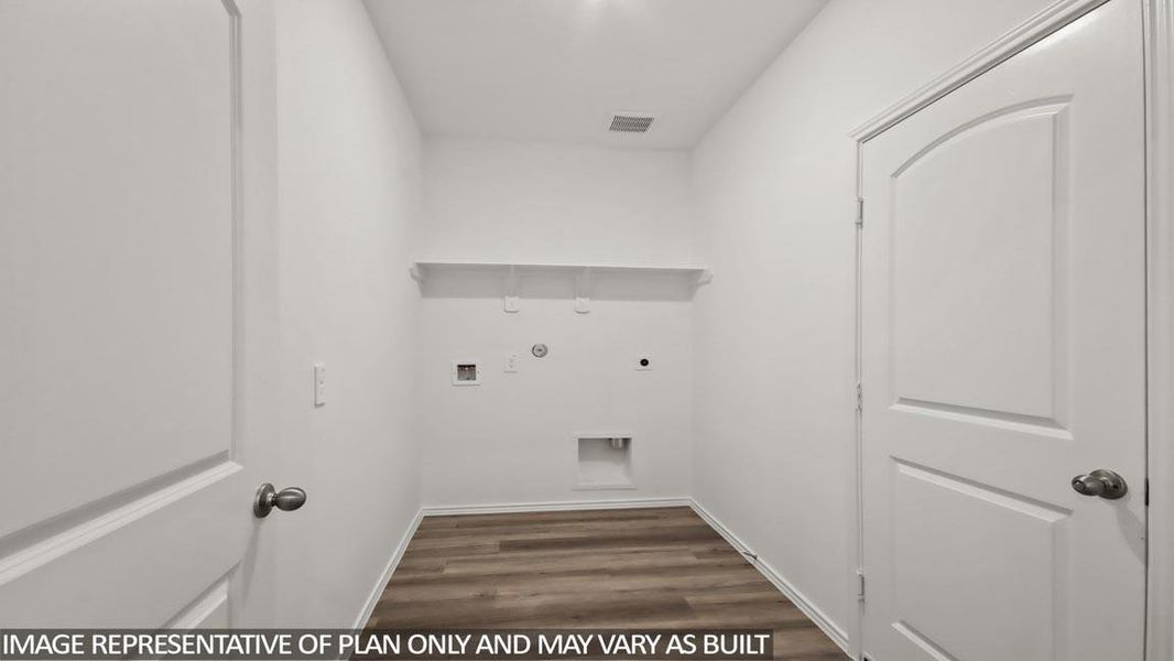 Spacious, unfurnished interior of a new home in Maple Woods, Hockley (Image 6).