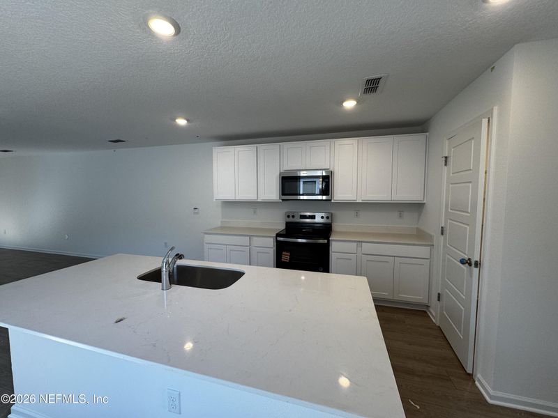 Furnished interior view inside a new home in Copes Landing, Jacksonville (Image 20). Furnished interior view inside a new home in Copes Landing, Jacksonville (Image 20).