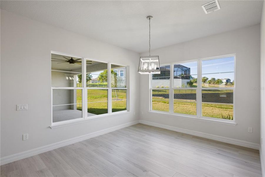 Spacious, unfurnished interior of a new home in , Lake Alfred (Image 20).