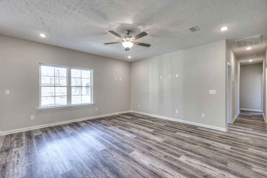 Spacious, unfurnished interior of a new home in Fox Run, Manchester (Image 26). Spacious, unfurnished interior of a new home in Fox Run, Manchester (Image 26).