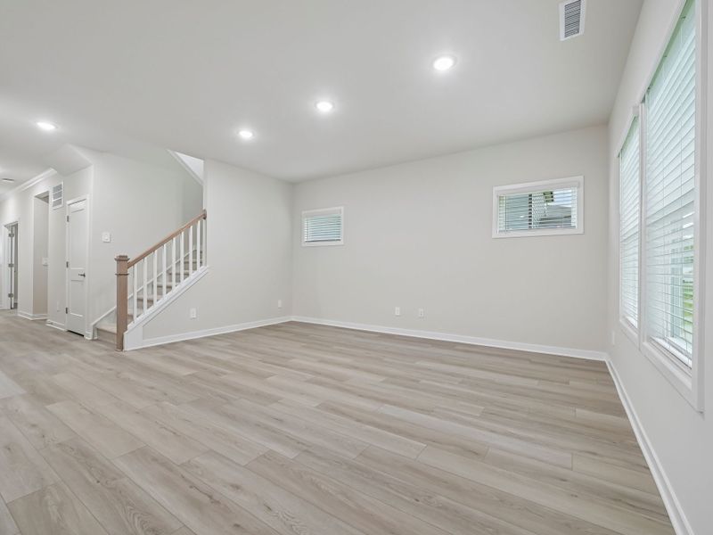Spacious, unfurnished interior of a new home in The Heritage at Buffaloe Reserve, Raleigh (Image 10). Spacious, unfurnished interior of a new home in The Heritage at Buffaloe Reserve, Raleigh (Image 10).