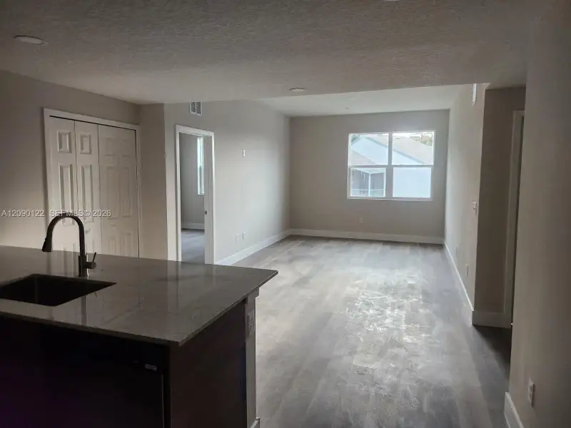 Image 12 of a home in .