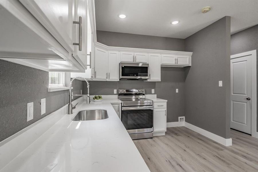Furnished interior view inside a new home in , Hillsboro (Image 5).