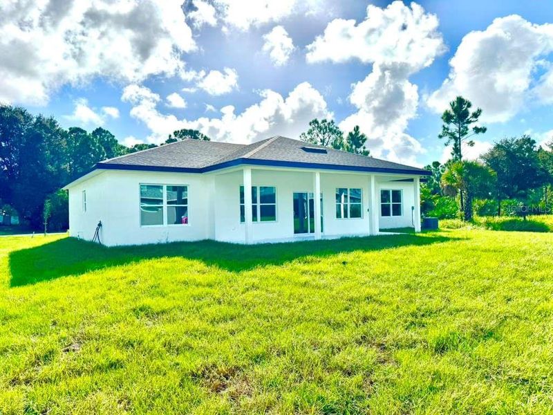 Exterior details and patio area of a home in , Palm Bay (Image 26).
