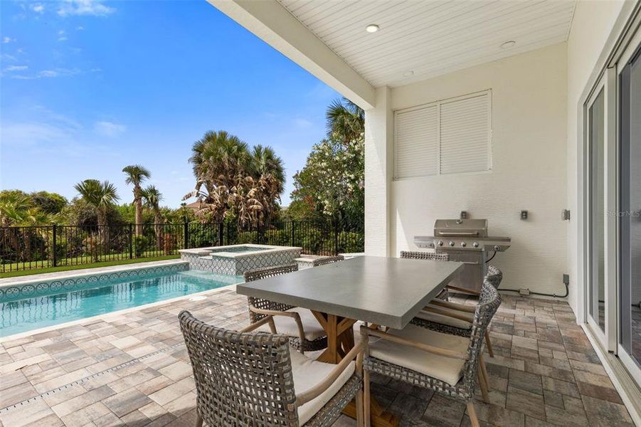 Exterior details and patio area of a home in , Palm Coast (Image 3).