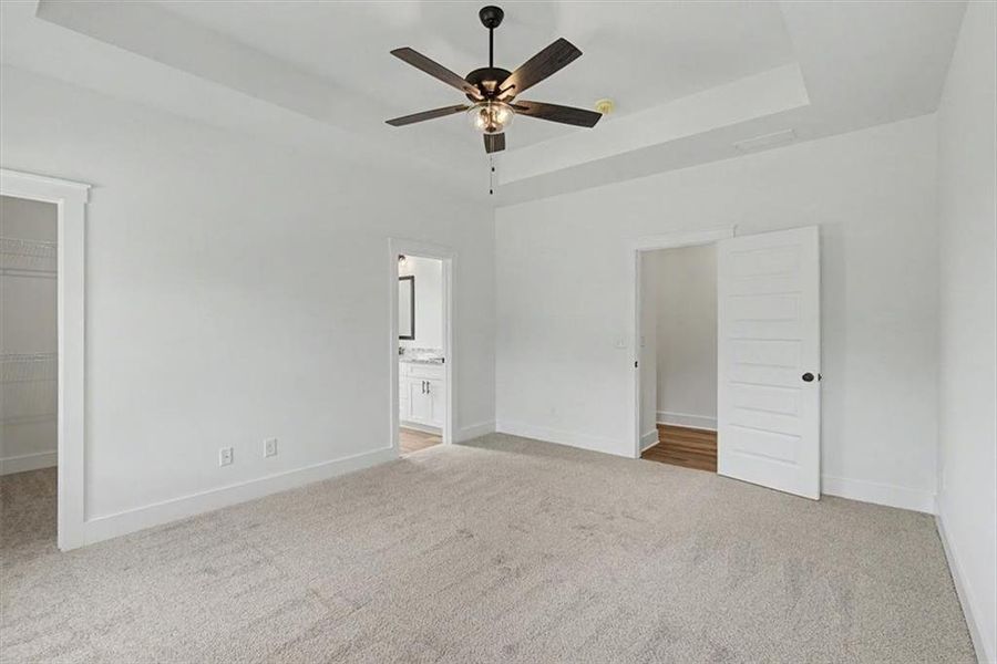 Spacious, unfurnished interior of a new home in , Dallas (Image 34). Spacious, unfurnished interior of a new home in , Dallas (Image 34).