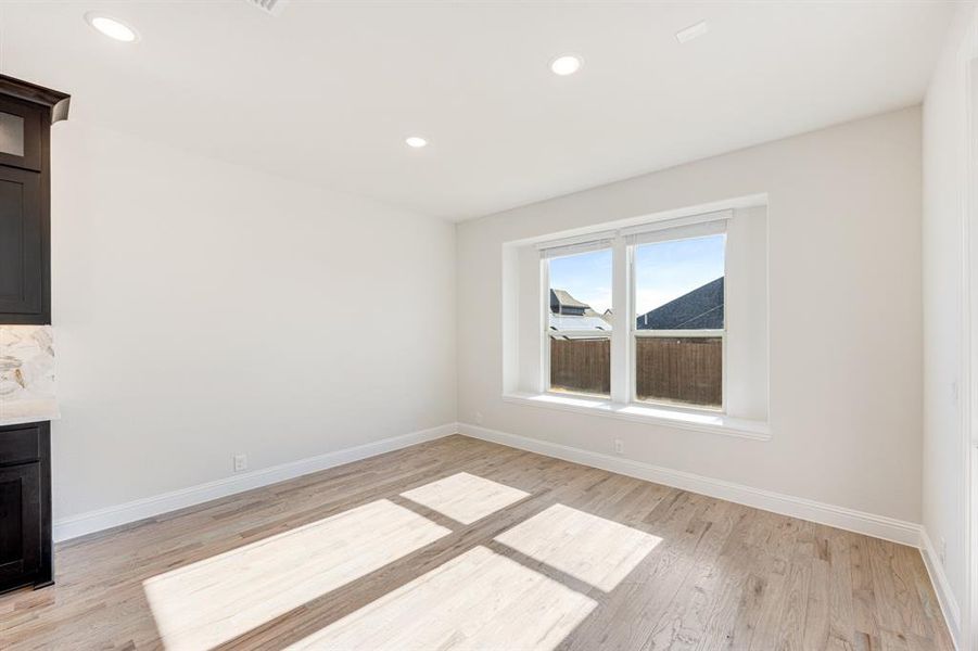 Spacious, unfurnished interior of a new home in Hayes Crossing, Midlothian (Image 24).