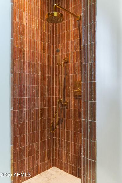 Bath 3 shower Bath 3 shower