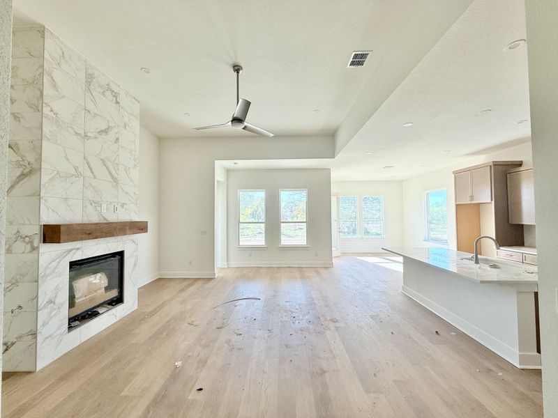 Image 10 of a home in Persimmon.