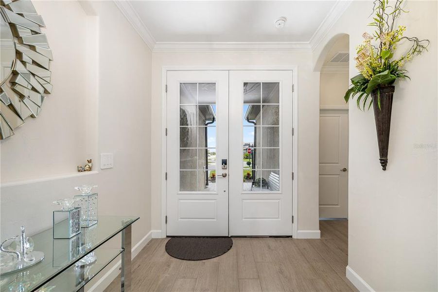 Furnished interior view inside a new home in , Bradenton (Image 14).
