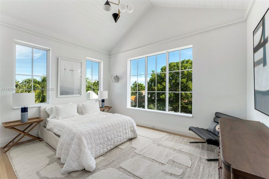 Furnished interior view inside a new home in , Key Biscayne (Image 56). Furnished interior view inside a new home in , Key Biscayne (Image 56).