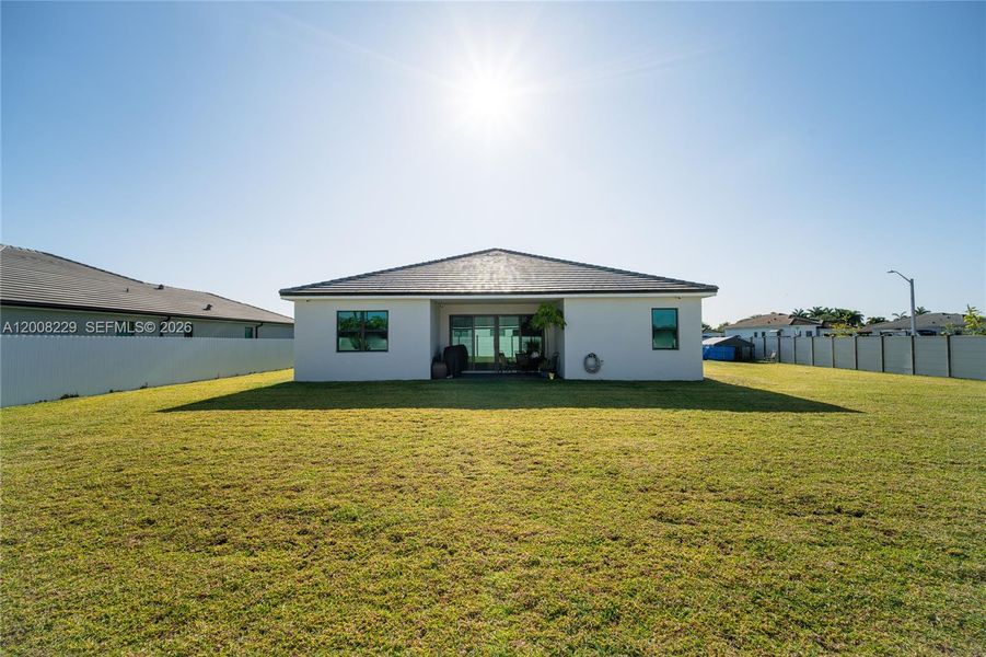 Exterior details and patio area of a home in , Homestead (Image 3).