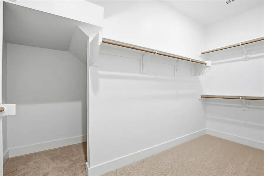 Spacious, unfurnished interior of a new home in Pecan Grove, Burleson (Image 28).