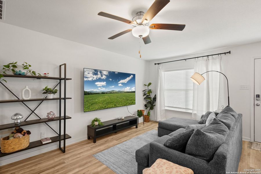 Furnished interior view inside a new home in Rosewood Estates, Lytle (Image 8).