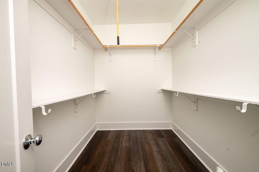 7 Mercury Ct Primary Closet