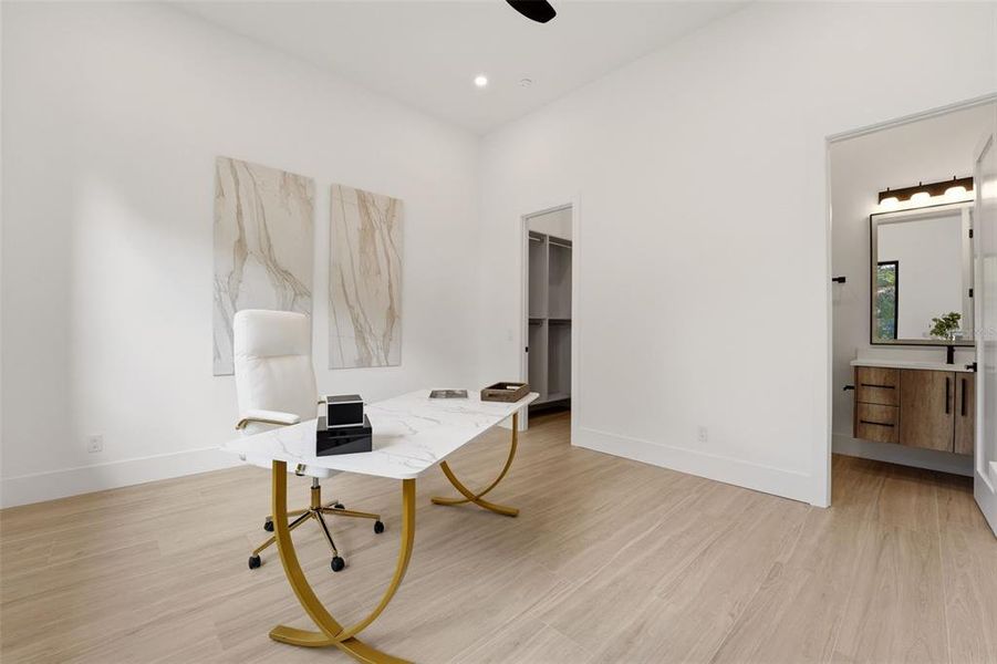 Furnished interior view inside a new home in , Sarasota (Image 16).