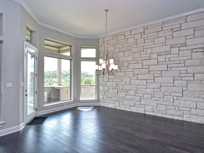 Representative unfurnished interior of a home built from the San Simeon II by Giddens Homes in Clearwater Ranch, Liberty Hill (Image 77).