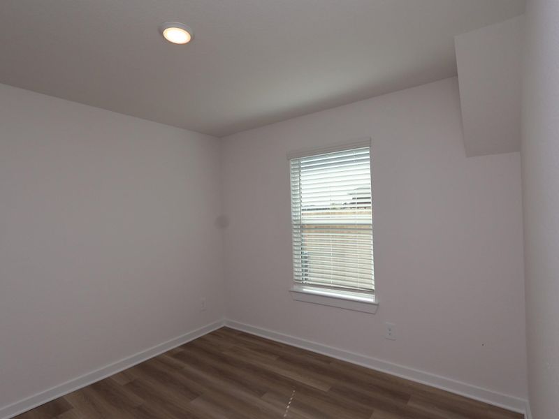 Spacious, unfurnished interior of a new home in Magnolia Ridge, Magnolia (Image 11).
