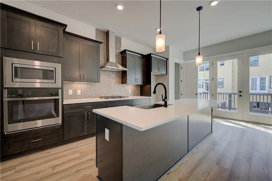 Furnished interior view inside a new home in Barrett Pointe, Kennesaw (Image 13).