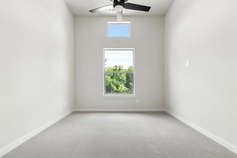 014-8509DelRioTrail-Rowlett-TX-75089-PrimaryBedroom.jpg-SMALL 014-8509DelRioTrail-Rowlett-TX-75089-PrimaryBedroom.jpg-SMALL