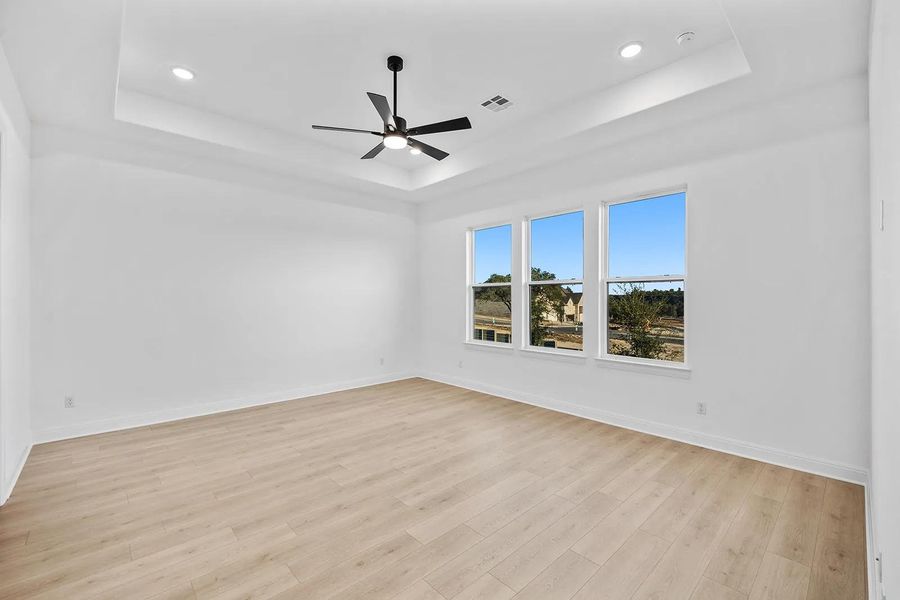 Adley C primary suite