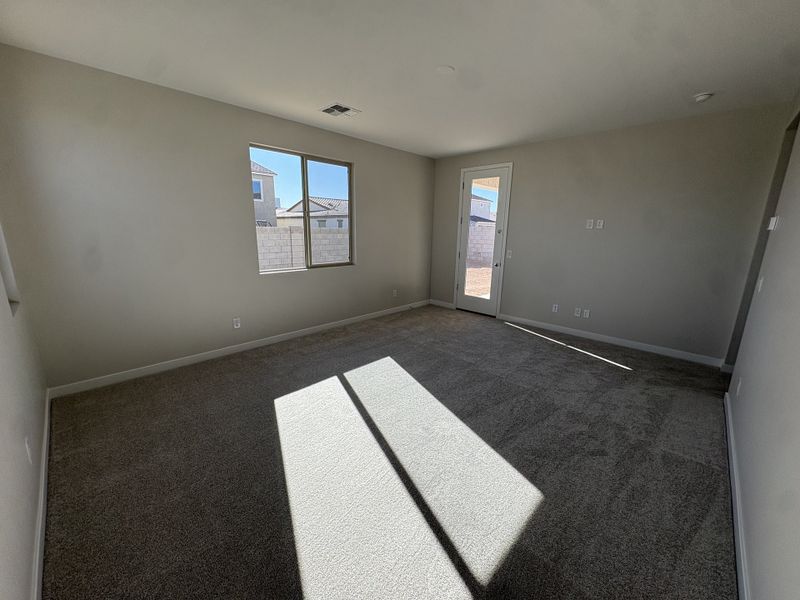 Image 14 of a home in Harvest at Citrus Park.