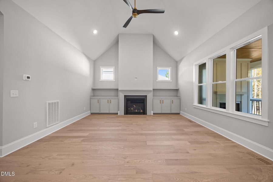 12-web-or-mls-2N6A4374