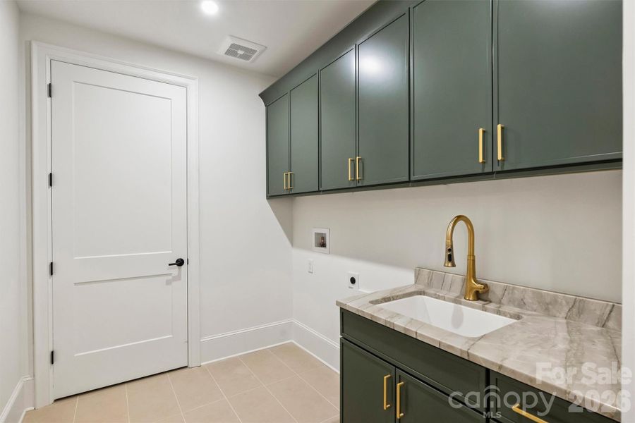 Furnished interior view inside a new home in , Charlotte (Image 34).