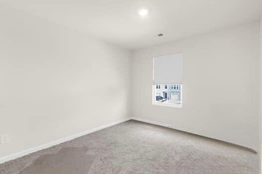 Spacious, unfurnished interior of a new home in , Summerville (Image 21).