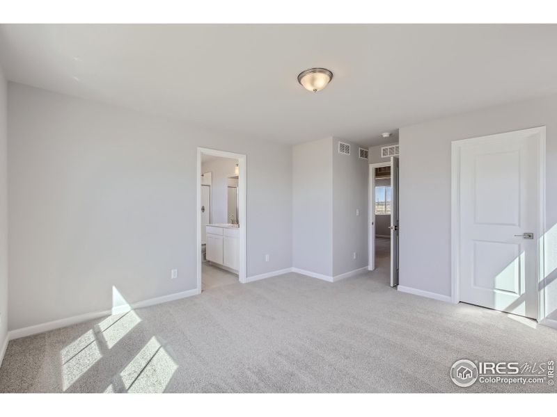 Picture reflects a similar floor plan, but not the exact house. Picture reflects a similar floor plan, but not the exact house.