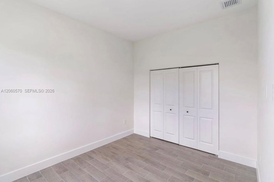 Spacious, unfurnished interior of a new home in , Lehigh Acres (Image 36).