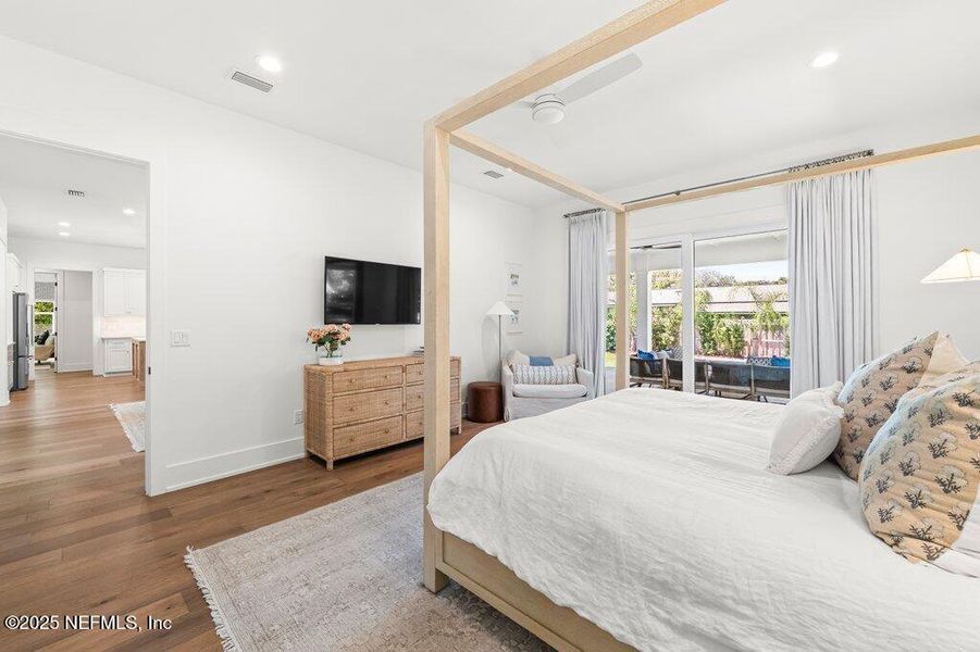 Furnished interior view inside a new home in , Neptune Beach (Image 29).
