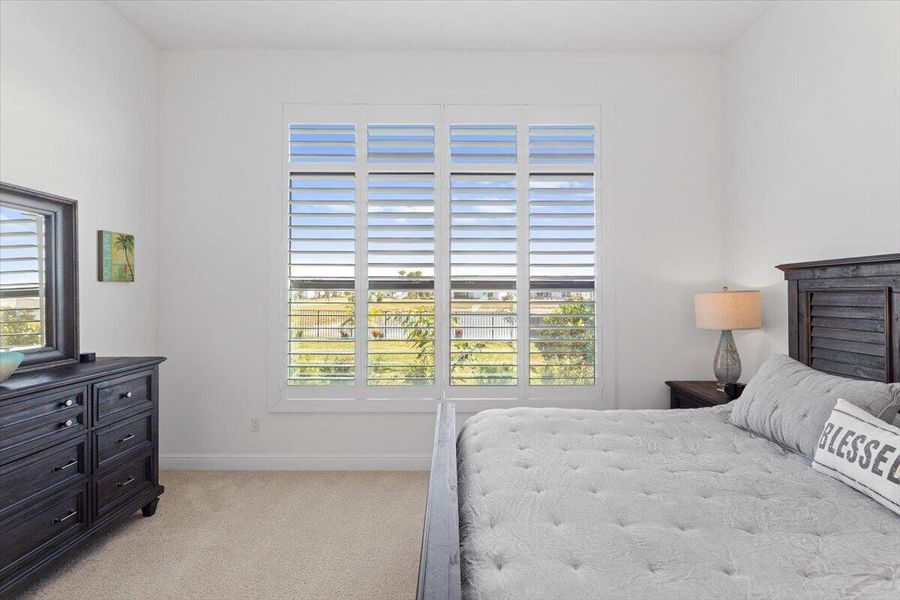 Master bedroom Master bedroom
