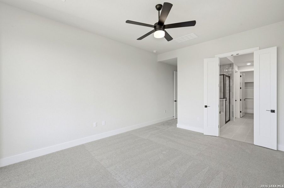 Spacious, unfurnished interior of a new home in VIDA, San Antonio (Image 16).