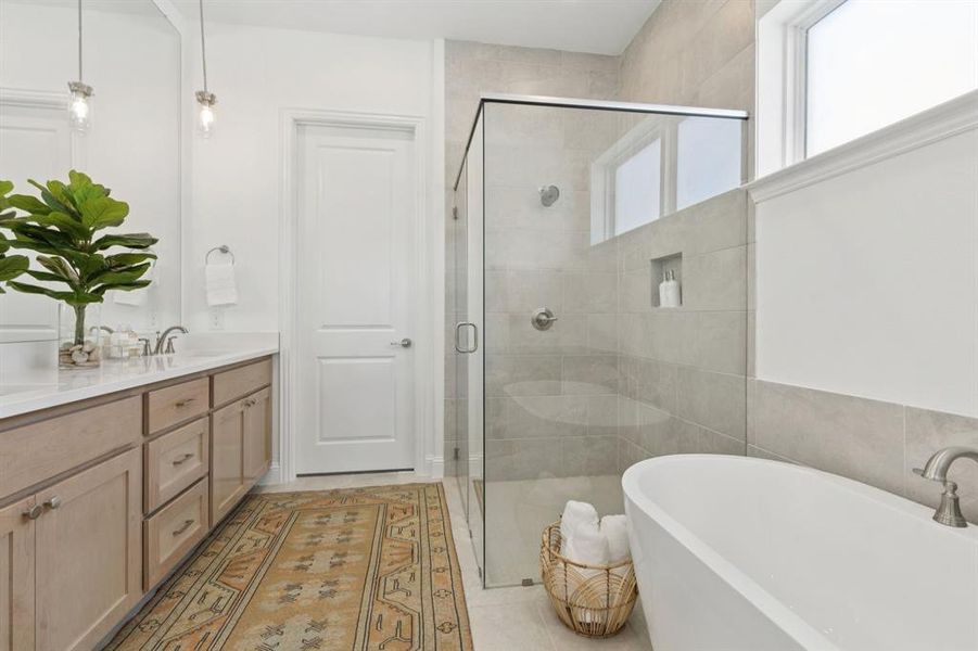 Furnished interior view inside a new home in , Dallas (Image 5).