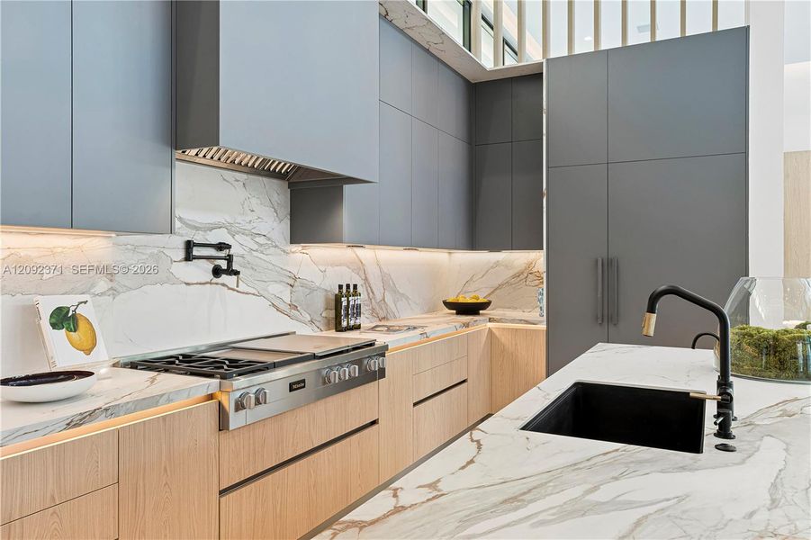 Furnished interior view inside a new home in , Pinecrest (Image 69).