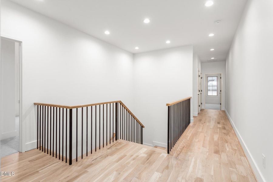 1150 Lochshire Drive-32
