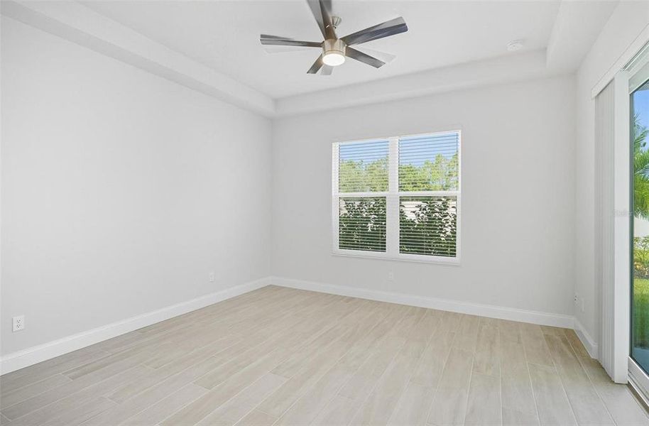 Spacious, unfurnished interior of a new home in Marina Del Palma, Palm Coast (Image 40).