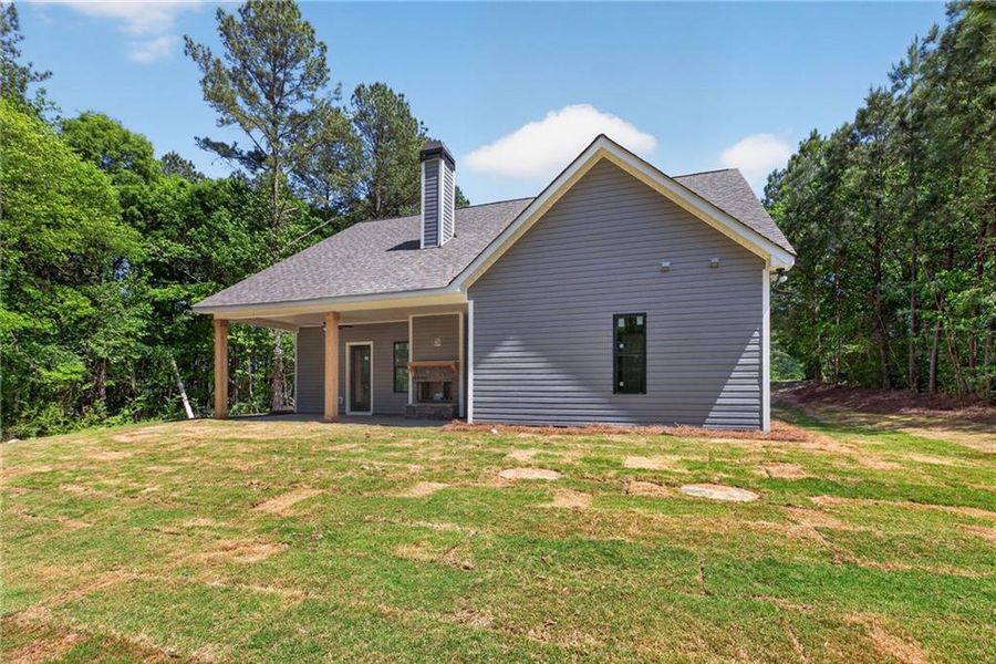 Exterior details and patio area of a home in , Taylorsville (Image 4).