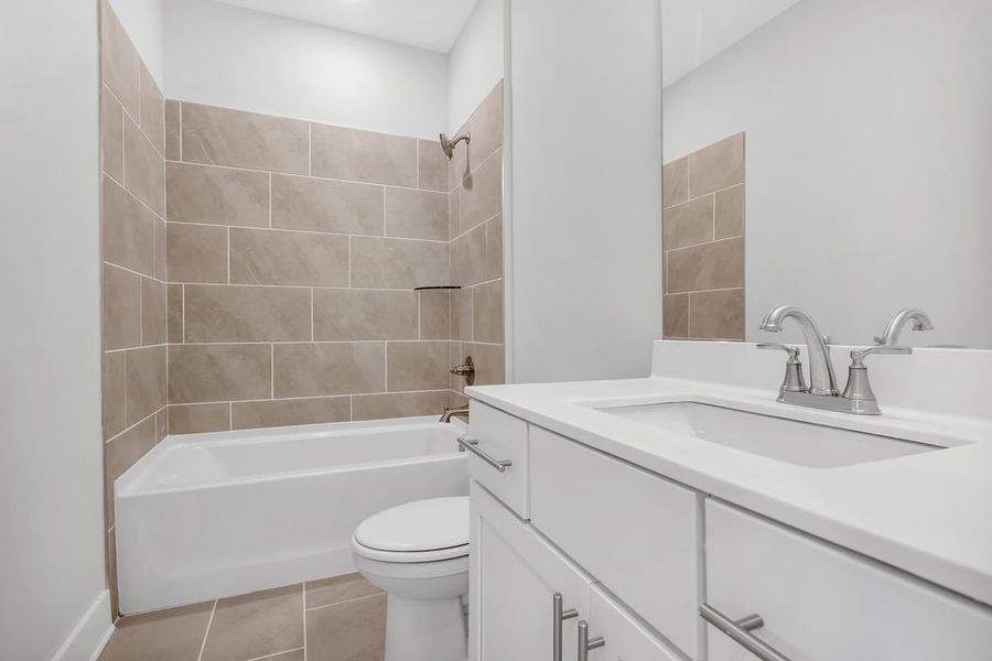 Furnished interior view inside a new home in Echo Park, Suwanee (Image 12).