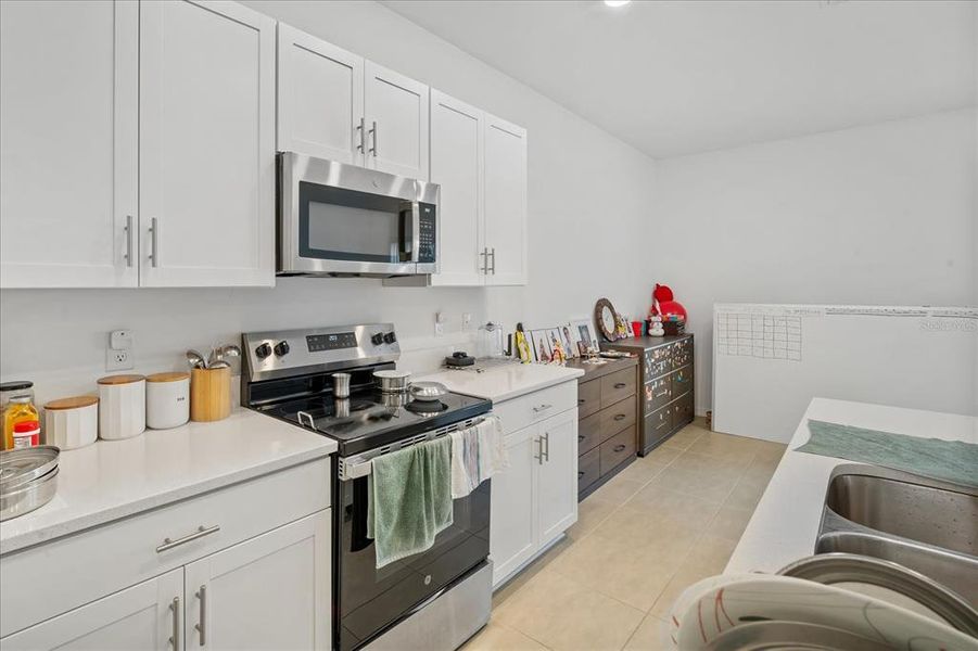 Furnished interior view inside a new home in , Sarasota (Image 6).