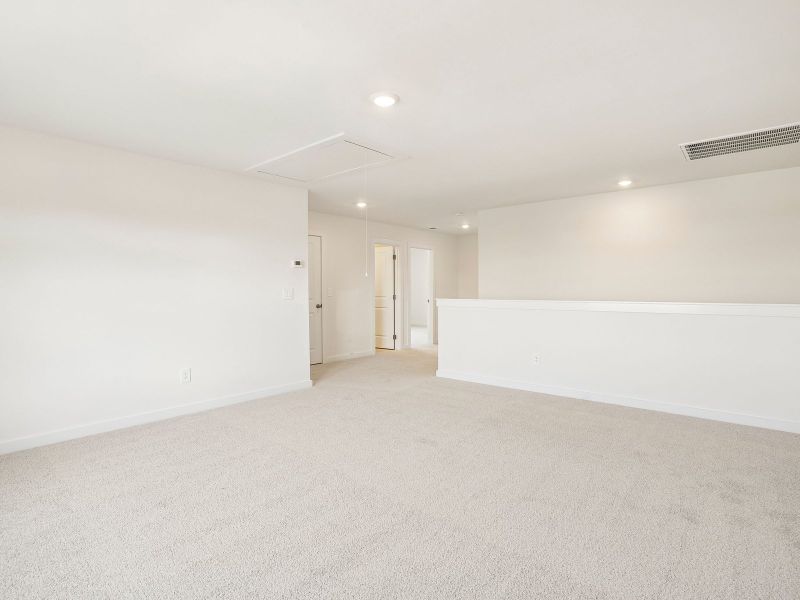 Spacious, unfurnished interior of a new home in Woodmont, Smyrna (Image 16). Spacious, unfurnished interior of a new home in Woodmont, Smyrna (Image 16).
