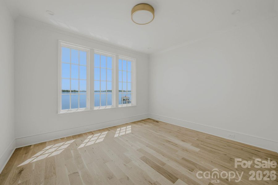 Spacious, unfurnished interior of a new home in , Denver (Image 20).