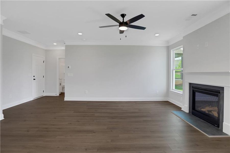 Spacious, unfurnished interior of a new home in Twin Lakes, Hoschton (Image 22).